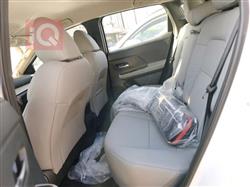 نيسان كيكس